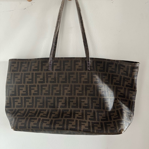 FENDI ZUCCA PRINT TOTE BAG - Picture 16 of 16